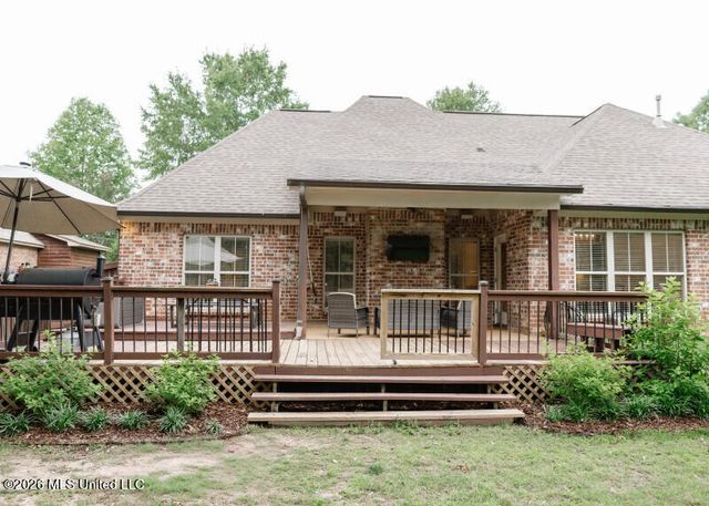 109 Bear Creek Circle, Canton, MS 39046