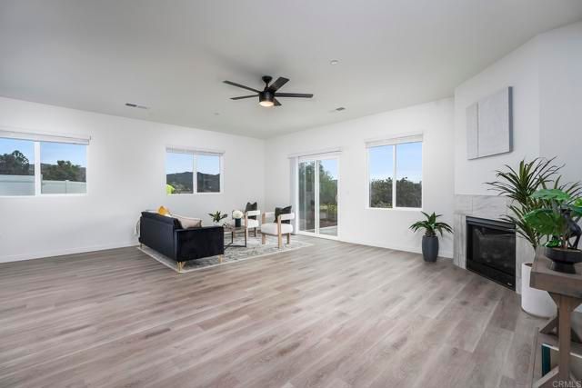 1707 Terrace Hill Dr, El Cajon, CA 92021