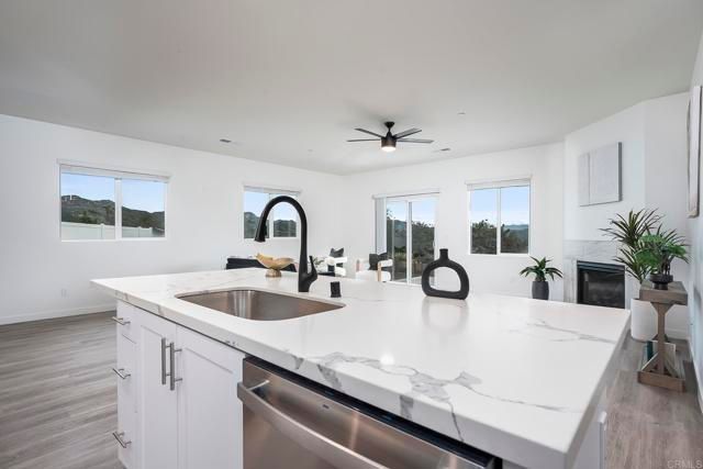 1707 Terrace Hill Dr, El Cajon, CA 92021