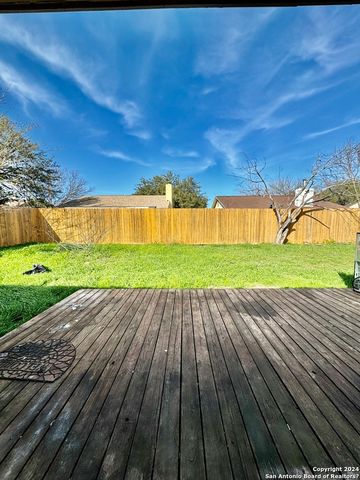 9115 Valley Bend, San Antonio, TX 78250
