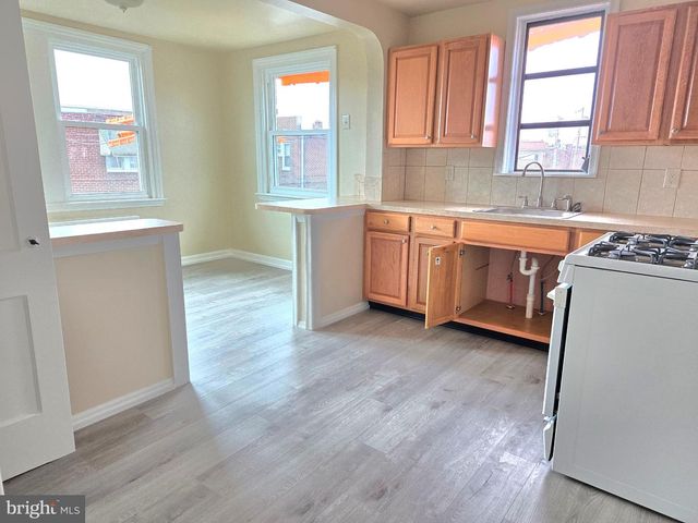 3215 TEESDALE ST, Philadelphia, PA 19136