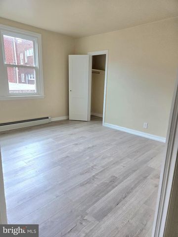 3215 TEESDALE ST, Philadelphia, PA 19136