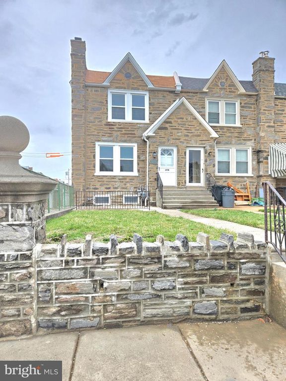 3215 TEESDALE ST, Philadelphia, PA 19136