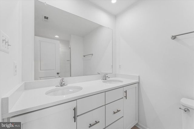 501 FONTANA CIR, Martinsburg, WV 25403