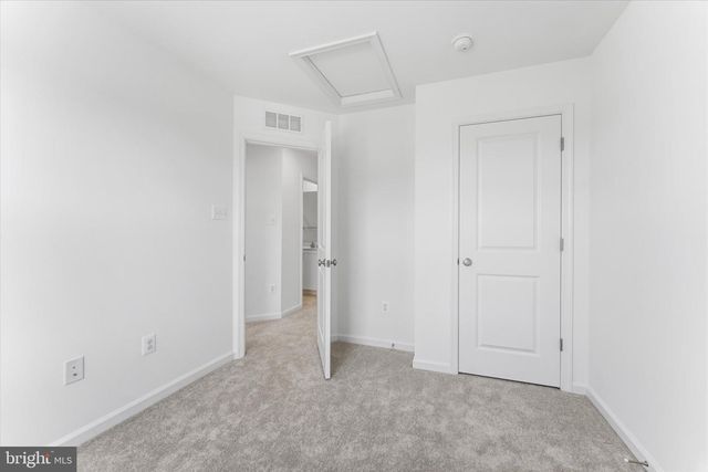 501 FONTANA CIR, Martinsburg, WV 25403