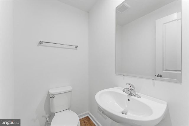 501 FONTANA CIR, Martinsburg, WV 25403