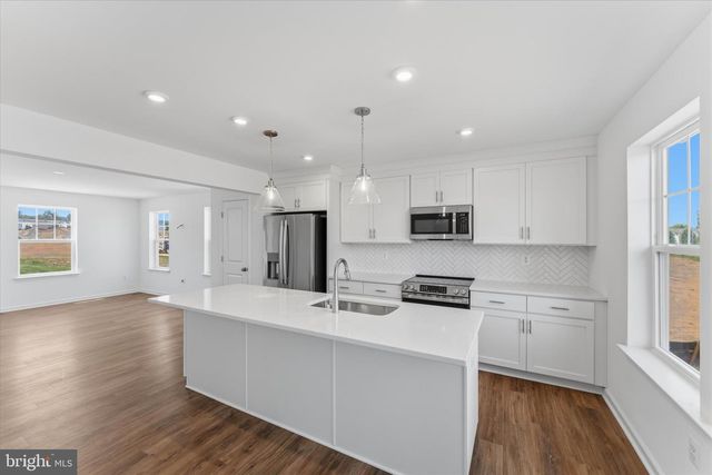 501 FONTANA CIR, Martinsburg, WV 25403