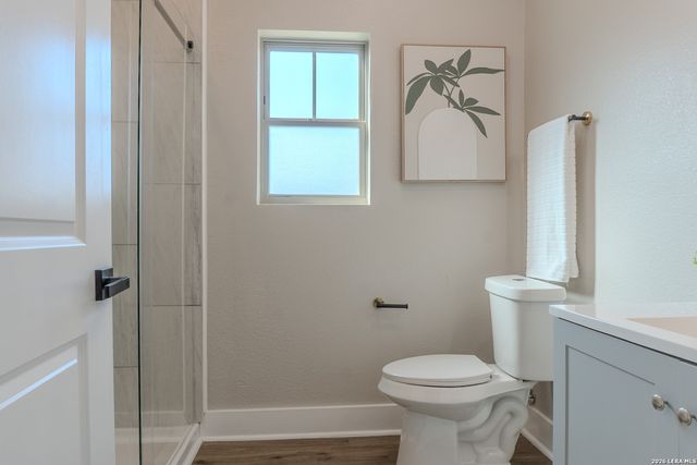 185 E Medium Meadow, Lytle, TX 78052