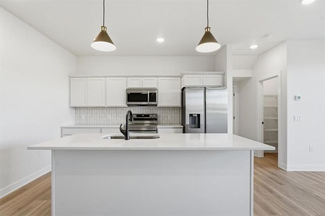 3011 Bracken Place, Norwalk, IA 50211