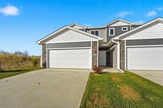 3011 Bracken Place, Norwalk, IA 50211