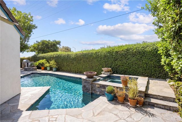 1598 Oakdale Court, Upland, CA 91786