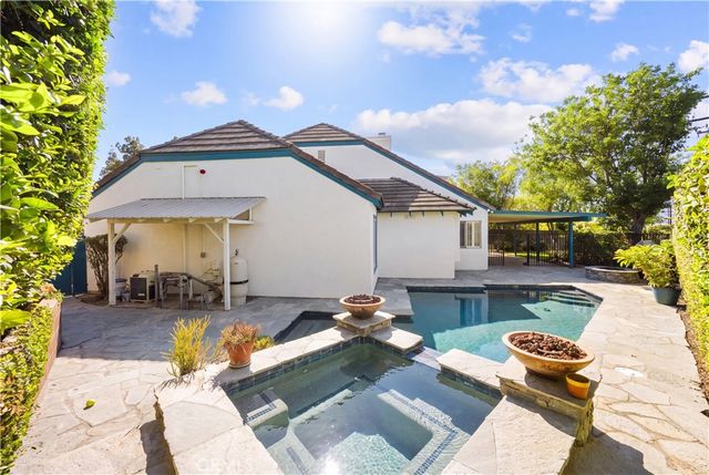 1598 Oakdale Court, Upland, CA 91786