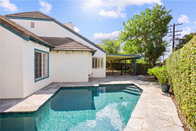 1598 Oakdale Court, Upland, CA 91786