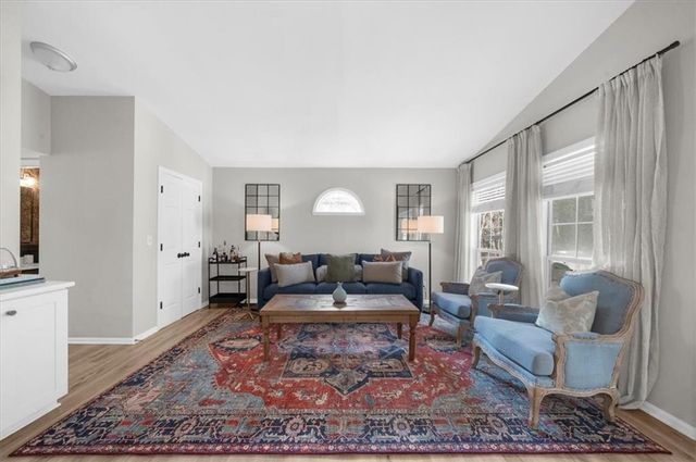 240 Park Bridge Lane, Roswell, GA 30075