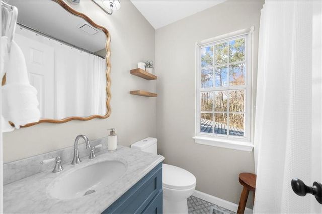 240 Park Bridge Lane, Roswell, GA 30075