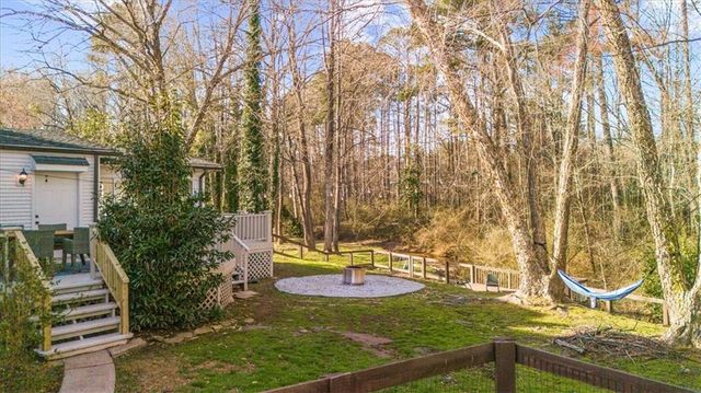 240 Park Bridge Lane, Roswell, GA 30075