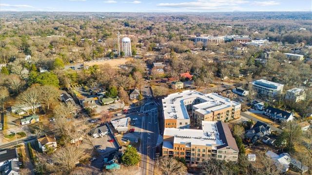 240 Park Bridge Lane, Roswell, GA 30075