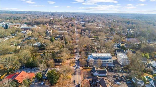 240 Park Bridge Lane, Roswell, GA 30075