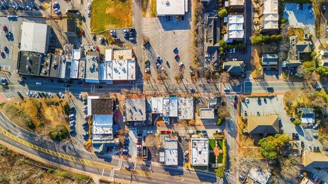 240 Park Bridge Lane, Roswell, GA 30075