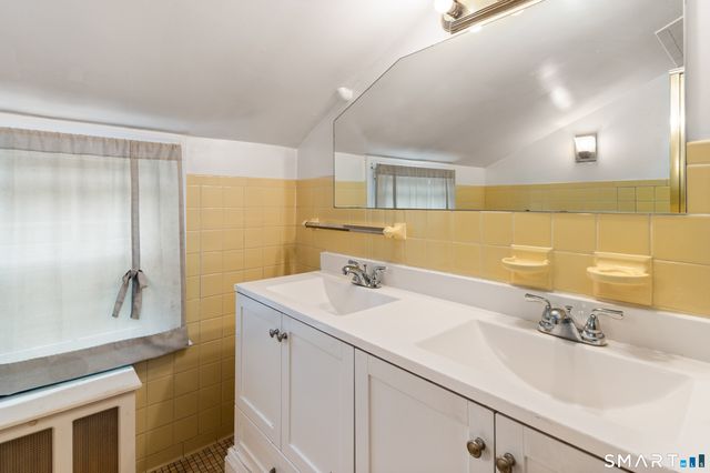 1311 High Ridge Road, Stamford, CT 06903