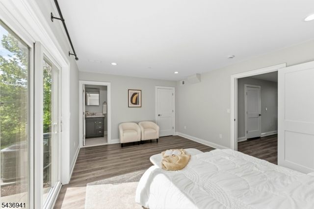 19 Riverbend Ct, New Providence Boro, NJ 07974