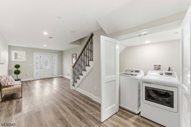 19 Riverbend Ct, New Providence Boro, NJ 07974