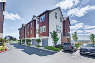 3986 Pino Grande Rd, Dublin, CA 94568