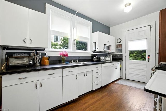 1044 Chesapeake AVE, Chesapeake, VA 23324