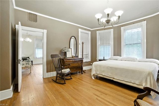 1044 Chesapeake AVE, Chesapeake, VA 23324