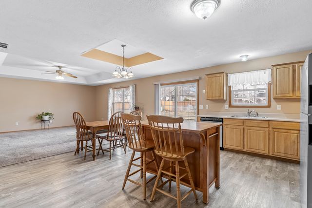 3853 W Lombard Street, Springfield, MO 65802