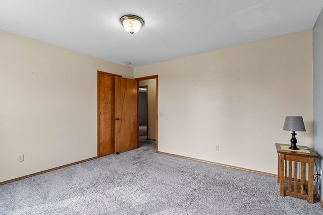 3853 W Lombard Street, Springfield, MO 65802