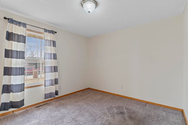 3853 W Lombard Street, Springfield, MO 65802