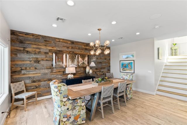 124 Channelview, Rockport, TX 78382