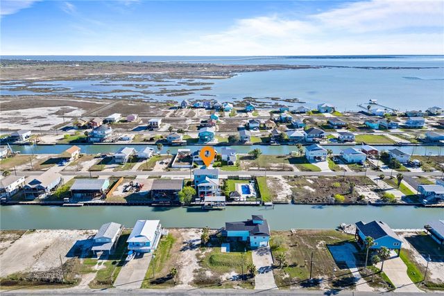 124 Channelview, Rockport, TX 78382