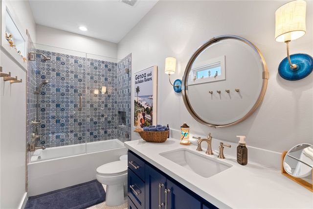 124 Channelview, Rockport, TX 78382