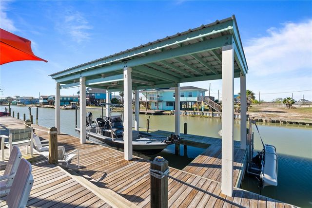 124 Channelview, Rockport, TX 78382