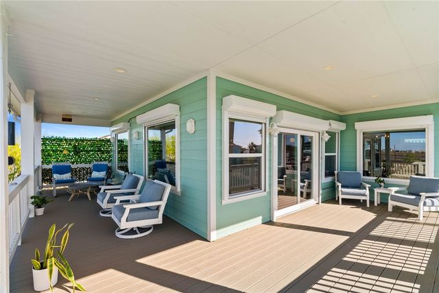 124 Channelview, Rockport, TX 78382