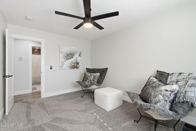 3041 E Elm Street, Phoenix, AZ 85016