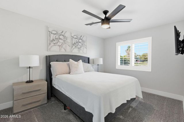 3041 E Elm Street, Phoenix, AZ 85016