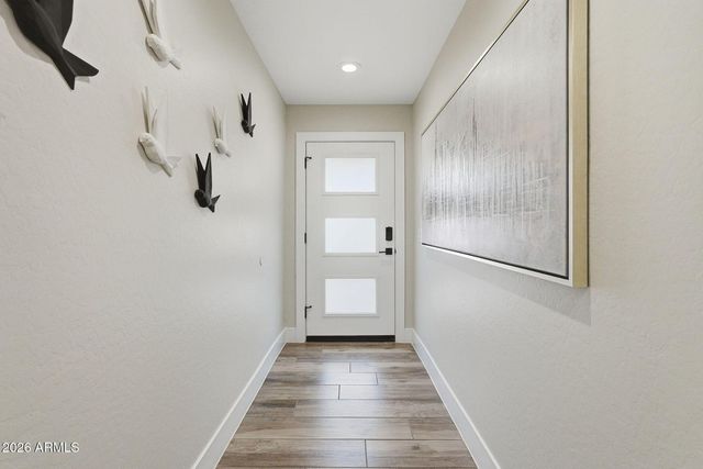 3041 E Elm Street, Phoenix, AZ 85016