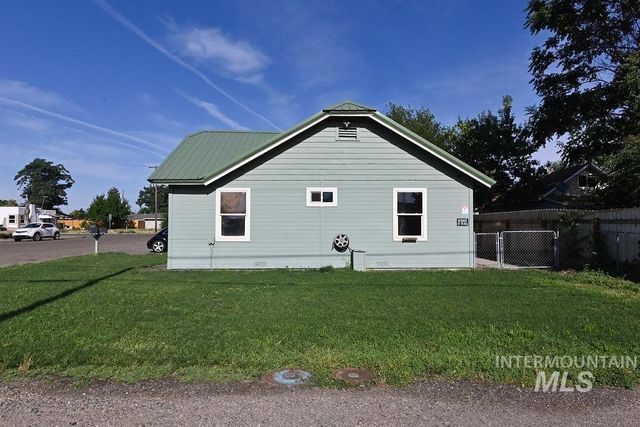 173 NW 7th Ave, Ontario, OR 97914