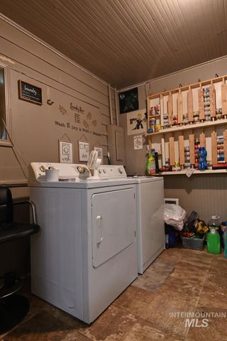173 NW 7th Ave, Ontario, OR 97914