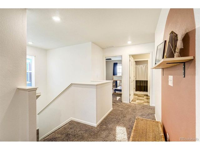 22521 E Radcliff Dr, Aurora, CO 80015