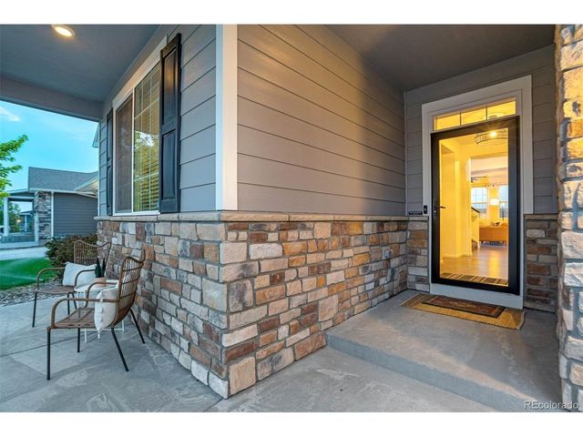 22521 E Radcliff Dr, Aurora, CO 80015