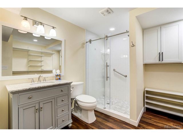 22521 E Radcliff Dr, Aurora, CO 80015