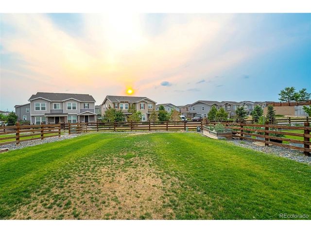 22521 E Radcliff Dr, Aurora, CO 80015