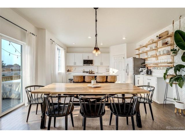 22521 E Radcliff Dr, Aurora, CO 80015