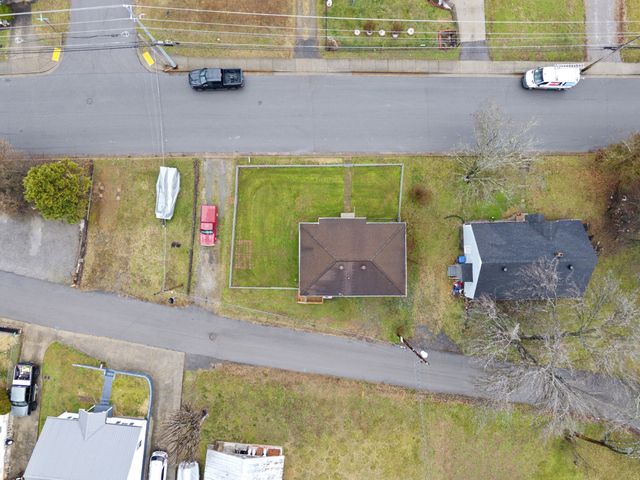 767 Woodmont Blvd, Clarksville, TN 37040