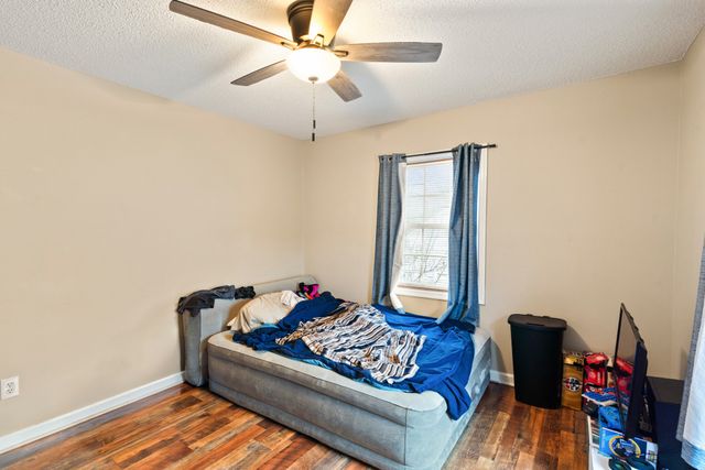 767 Woodmont Blvd, Clarksville, TN 37040