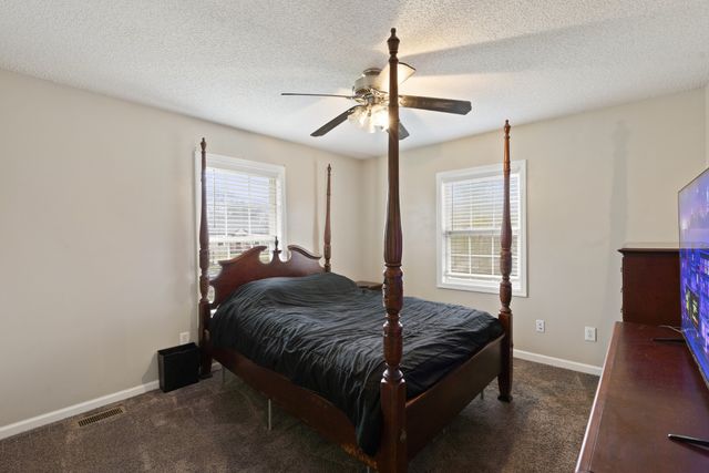 767 Woodmont Blvd, Clarksville, TN 37040